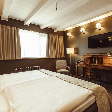 Promenade Hotel リエパーヤ エクステリア 写真 A room at the hotel