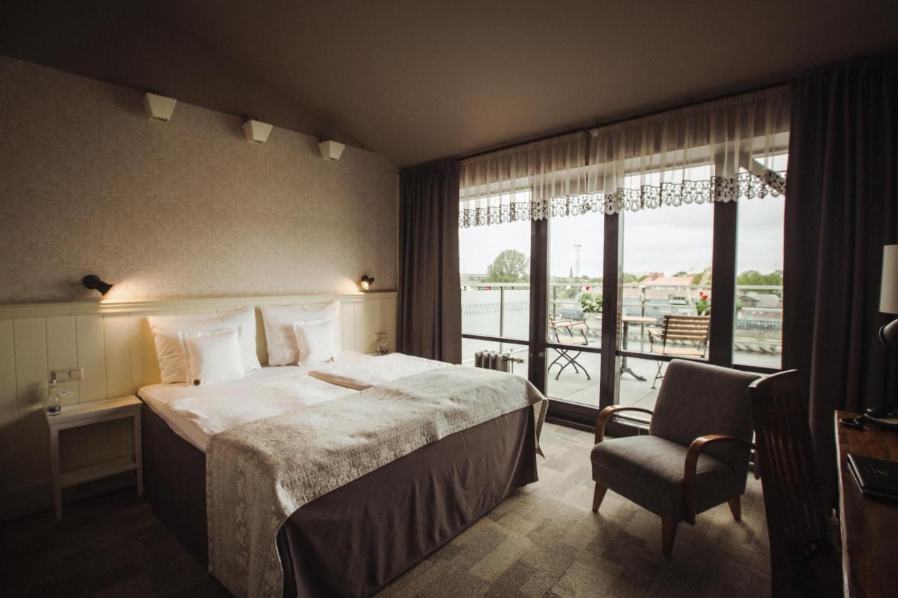 Promenade Hotel リエパーヤ エクステリア 写真